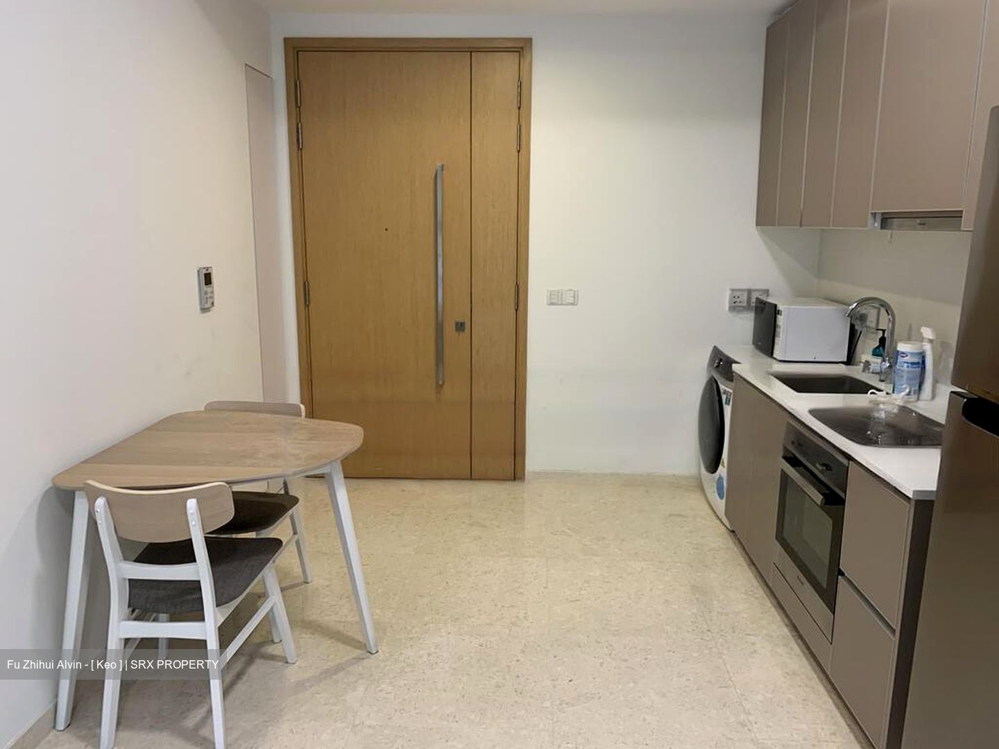 Uber 388 (D16), Condominium #484501501